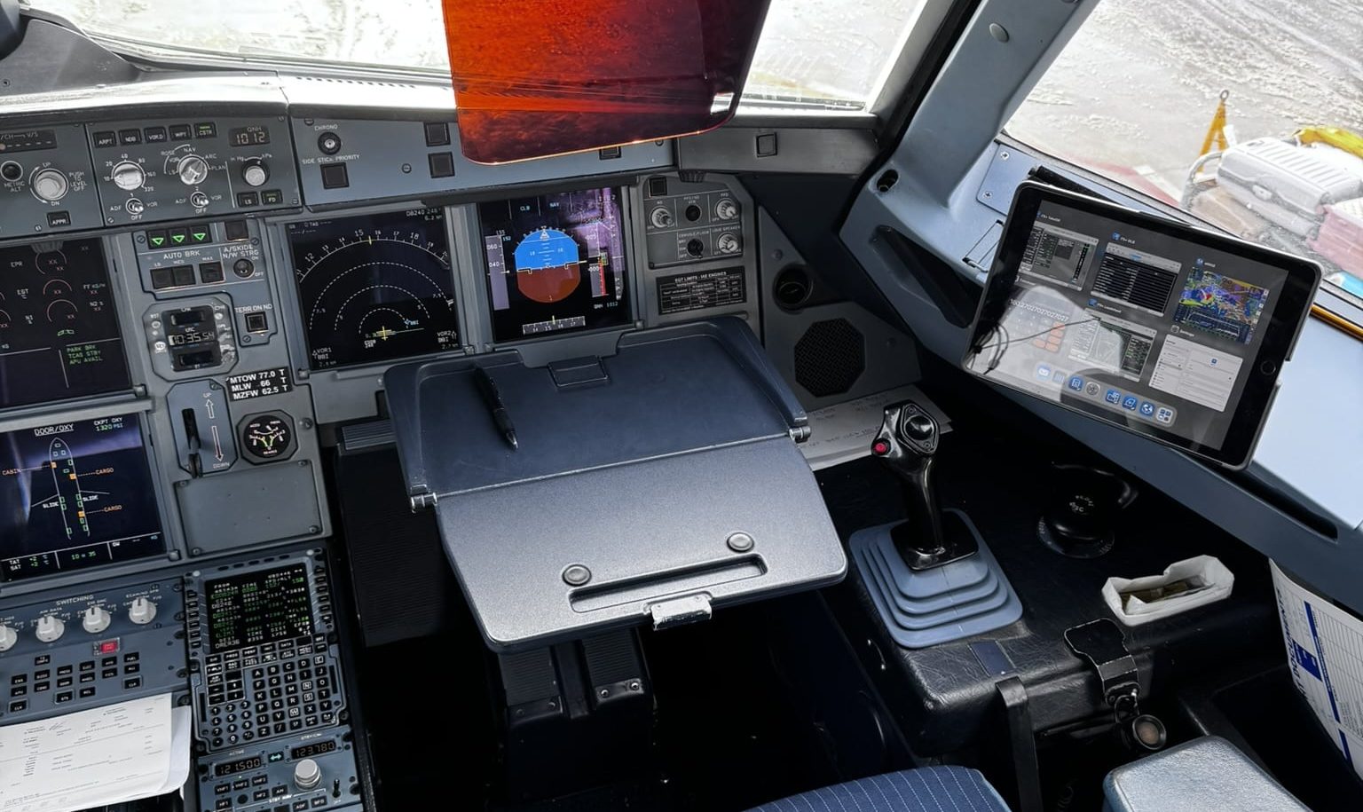 Airbus A320 Cockpit – Fly-By-Wire System Airbus A320 cockpit with side-stick controller and digital fly-by-wire displays
